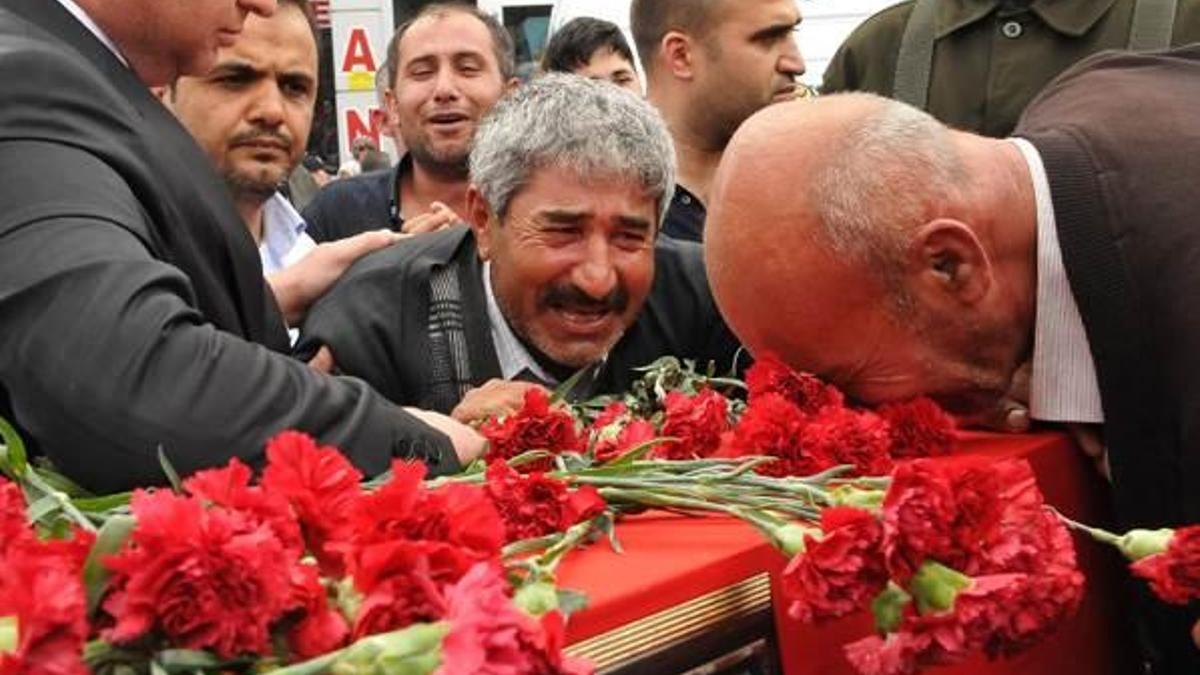 Şehit babası: Yavrum senin gözlerine doyamadım