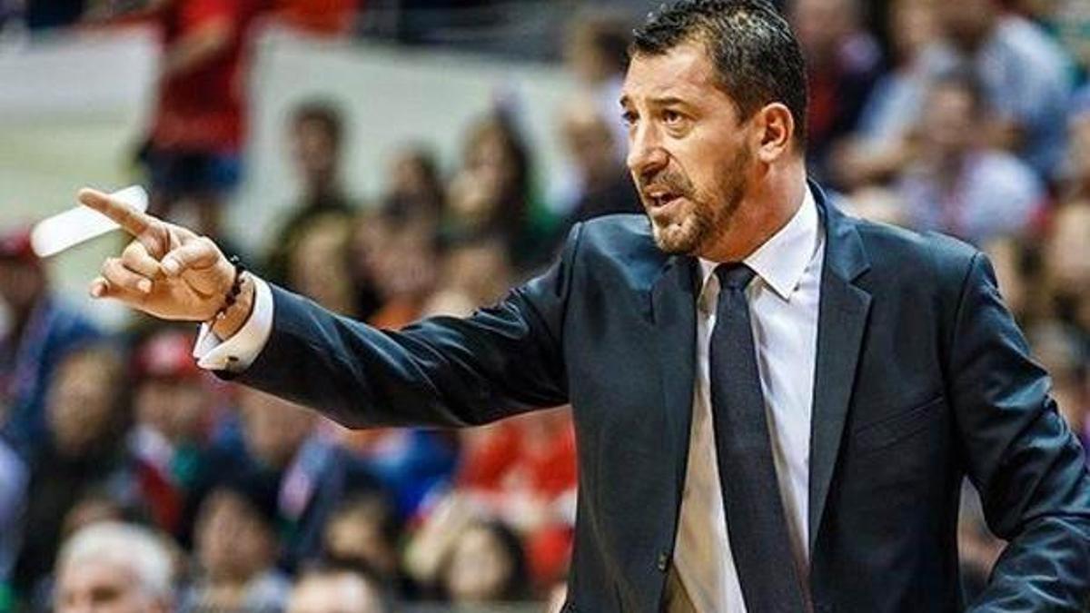 Ufuk Sarıca Pınar Karşıyaka'ya veda etti