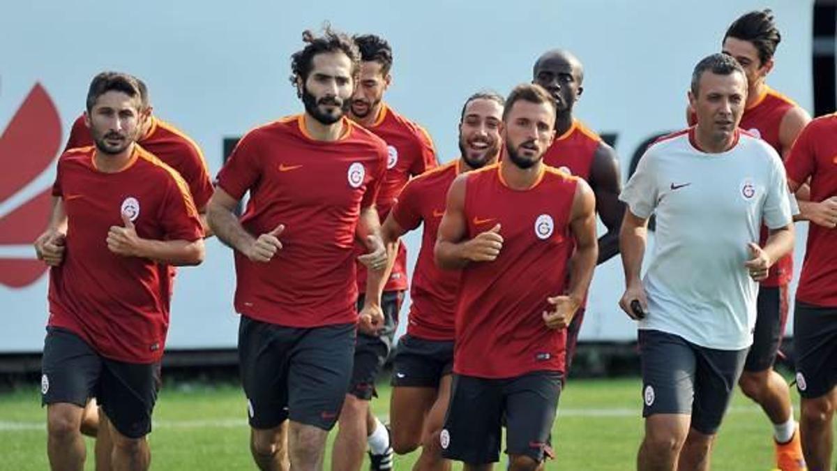 Galatasaray'da bir ayrılık daha