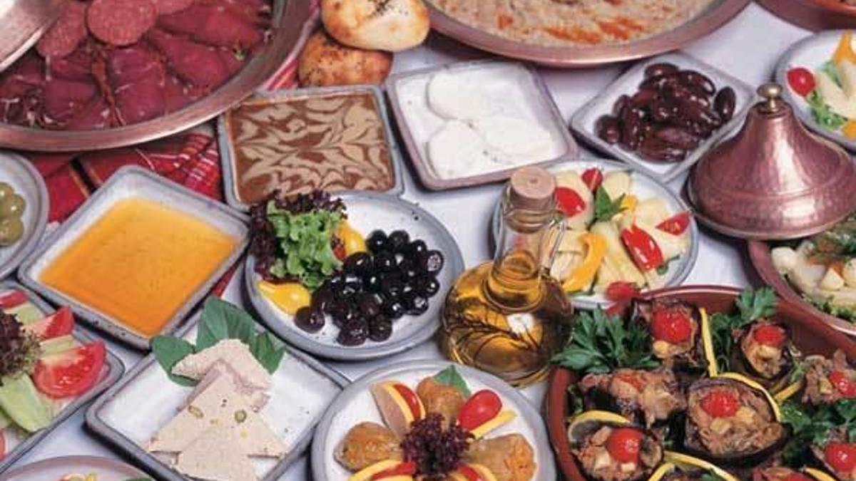 Ramazan menüsü ve iftar için enfes yemek tarifleri!