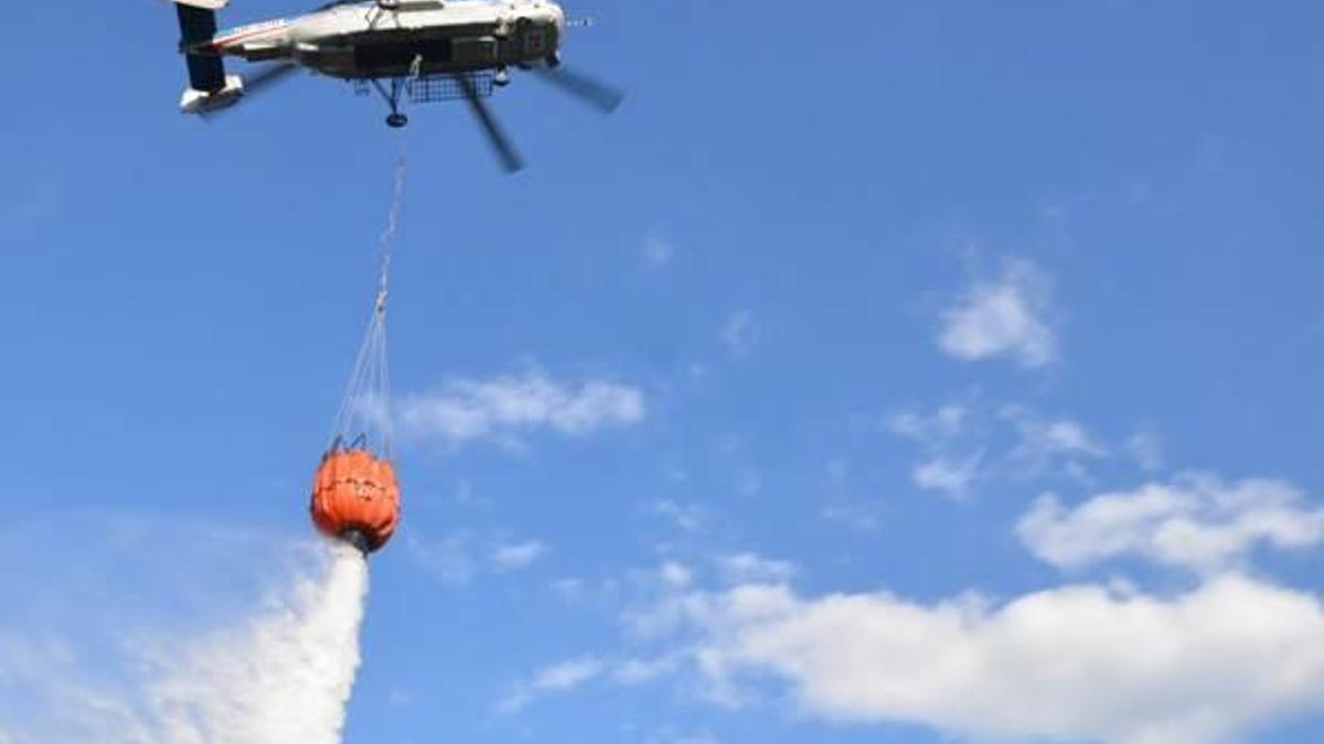 Bursa'da yangın söndürme helikopteri hedef şaşırdı