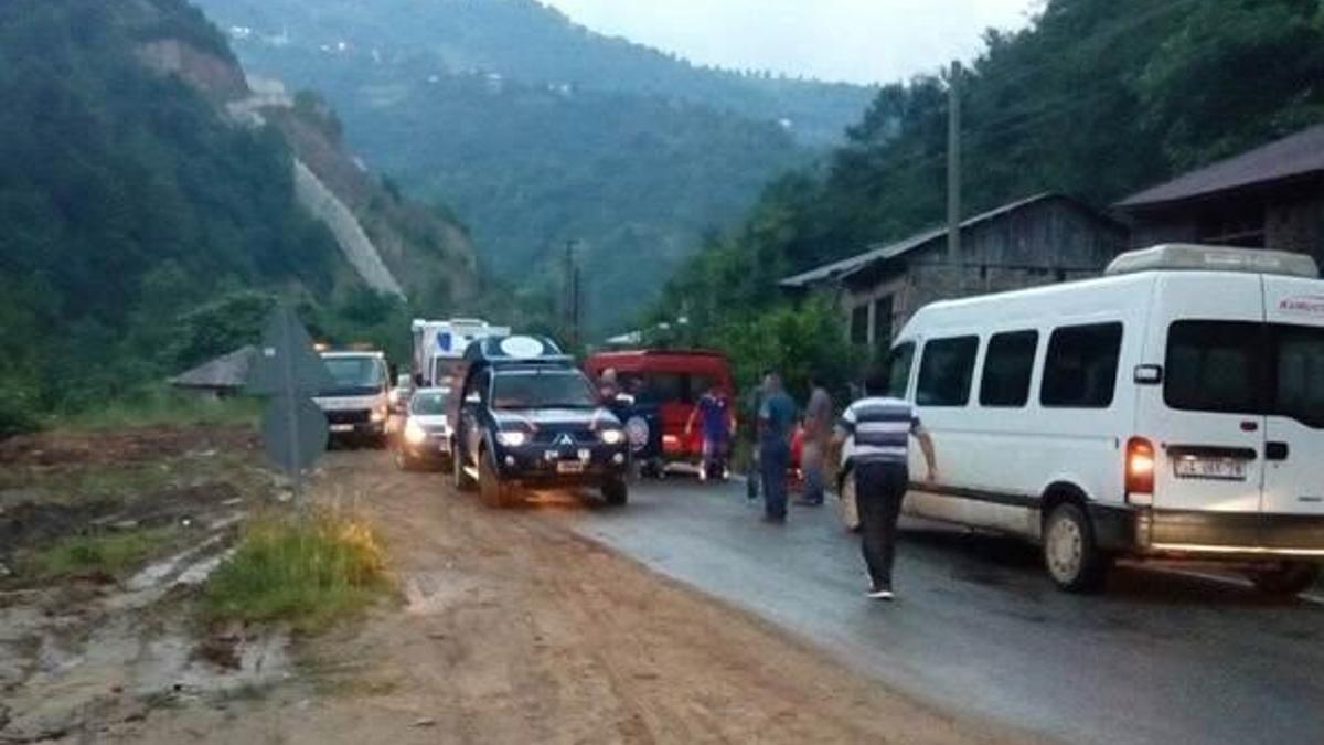 Helikopter kazasının yaşandığı bölge güvenlik çemberine alındı