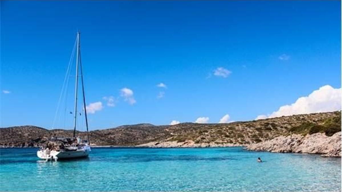 Sakız Adası'nda bin 200 Türk turist mahsur kaldı