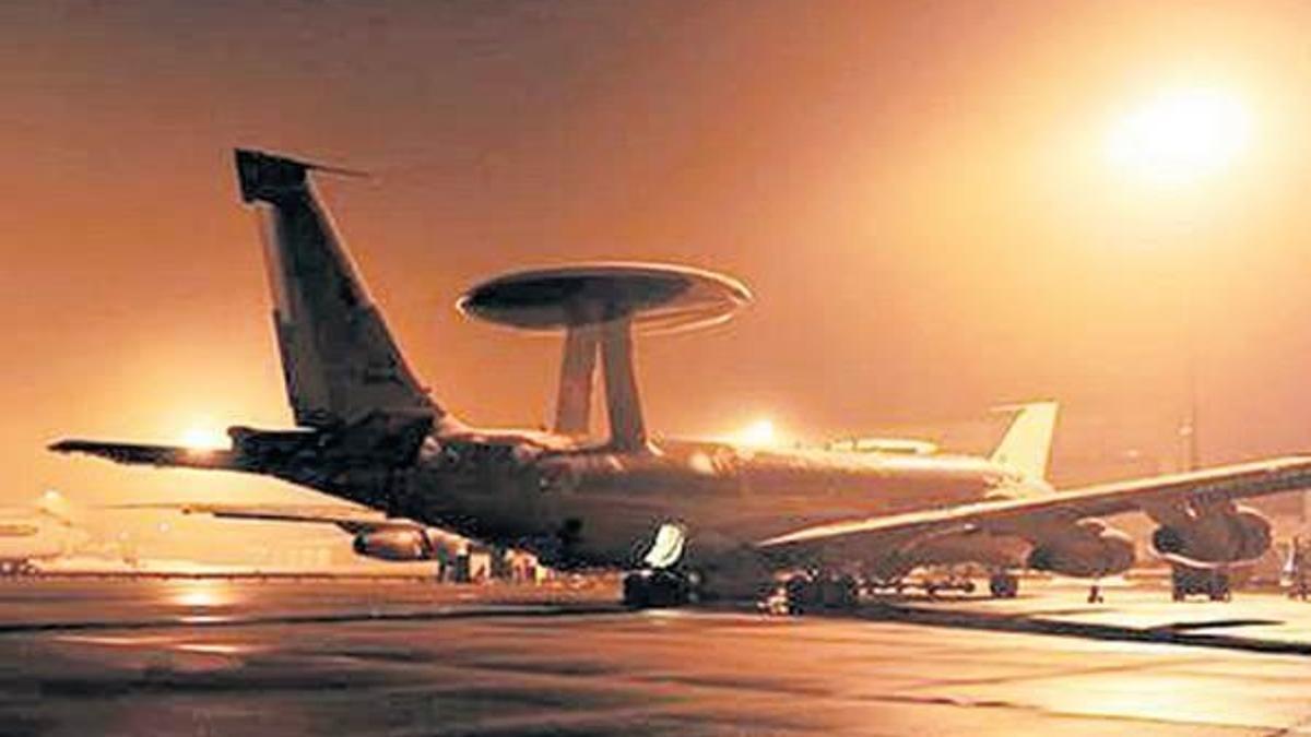 Berlin’den Ankara’ya AWACS tehdidi