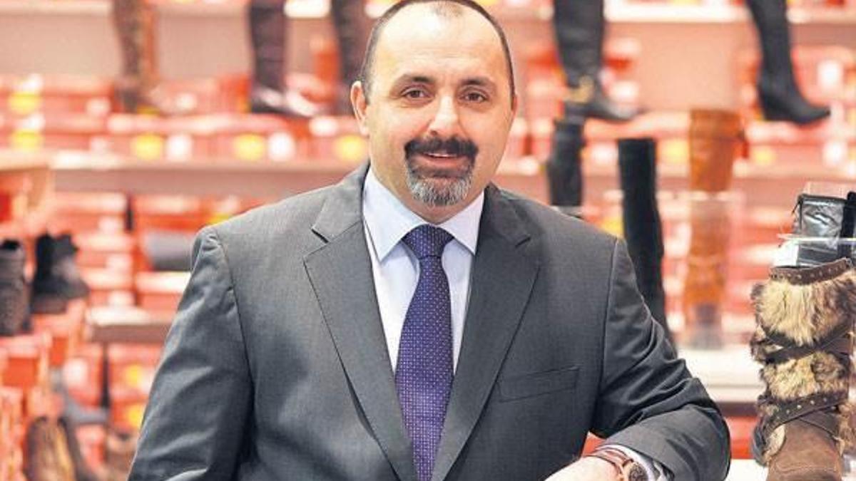 10. yılının şerefine 10 mağaza açacak