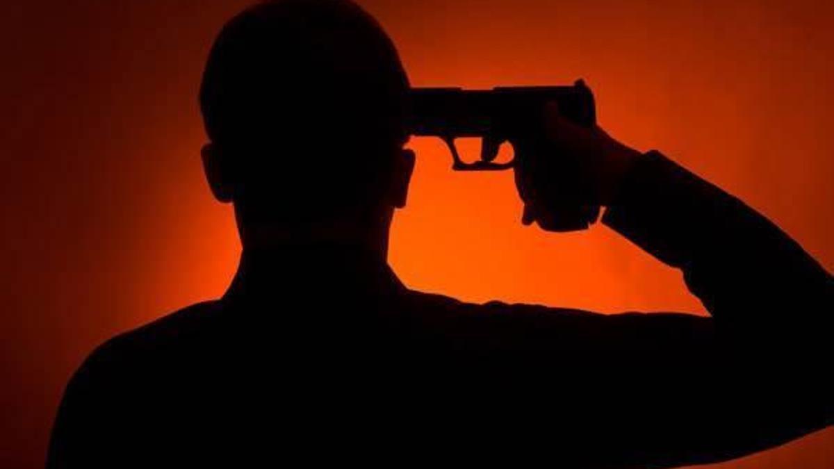 Arkadaşını öldürdüğü öne sürülen polis memuru intihar etti