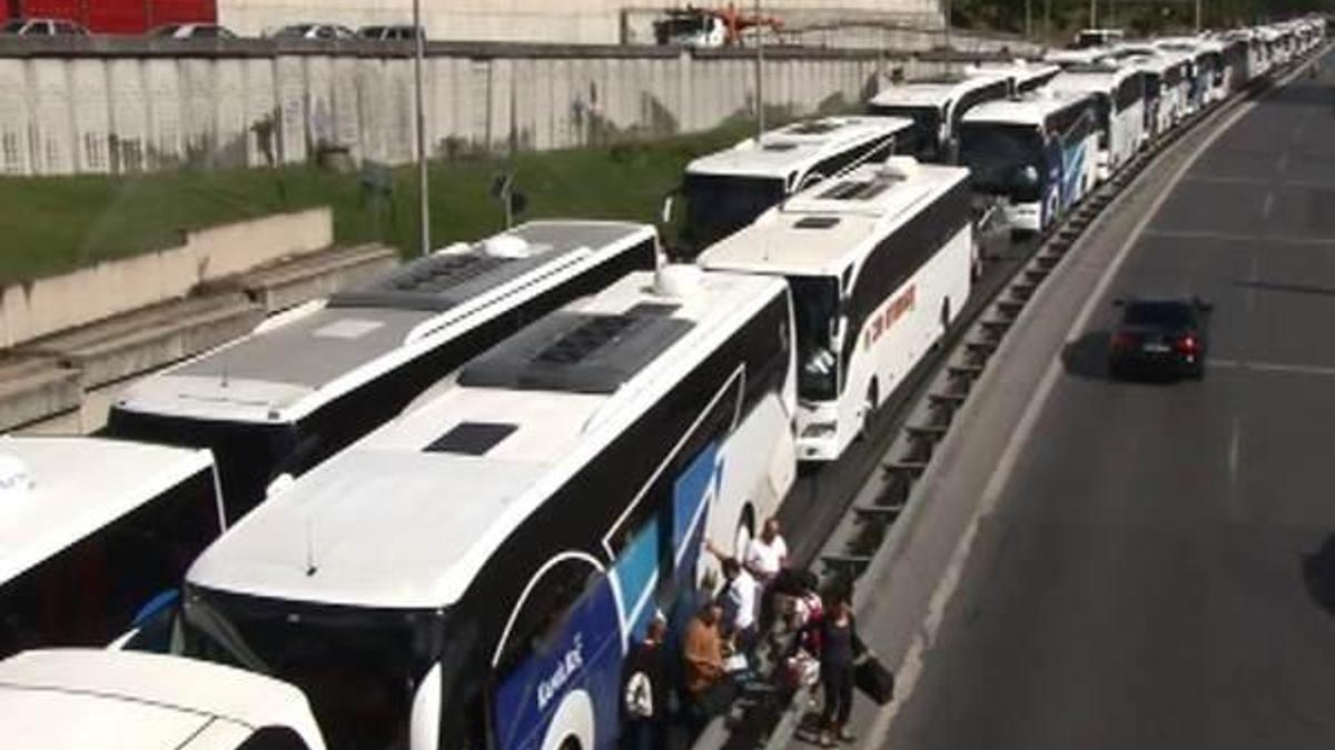 Otogar'da dönüş yoğunluğu