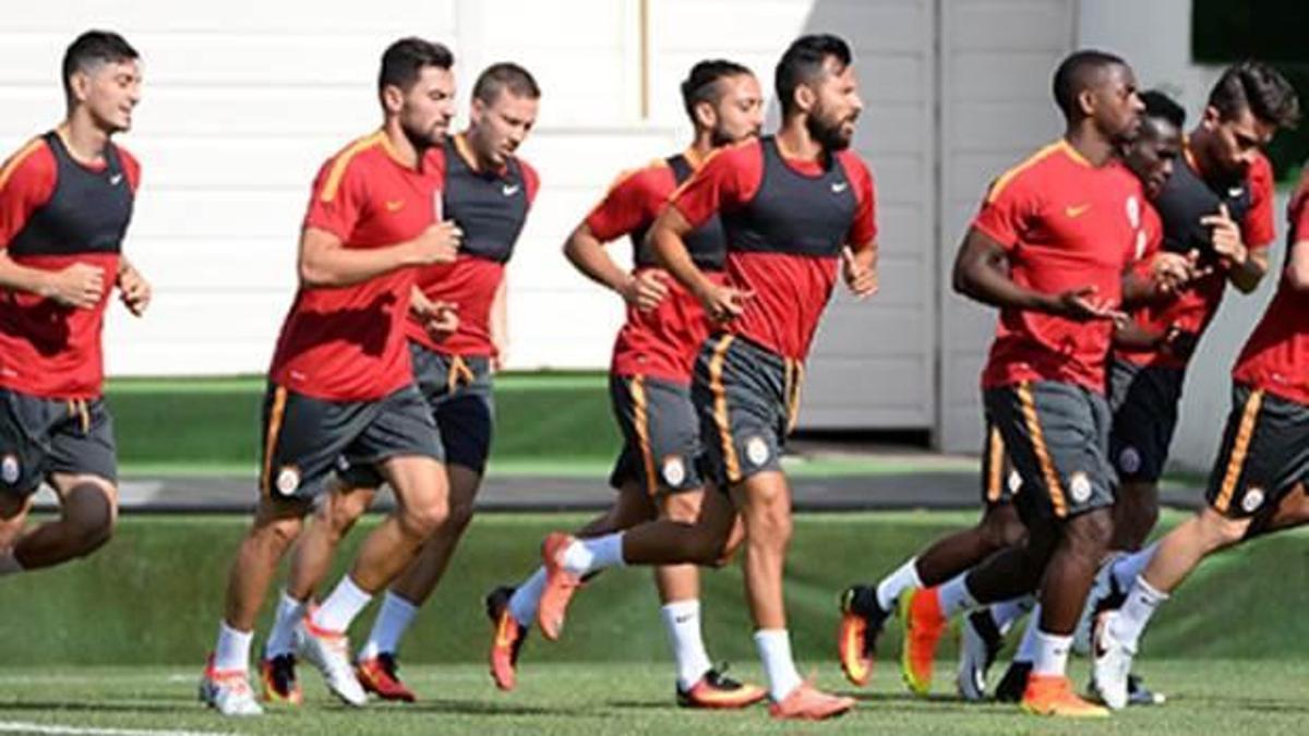 Galatasaray'ın İsviçre kampı kadrosu belli oldu