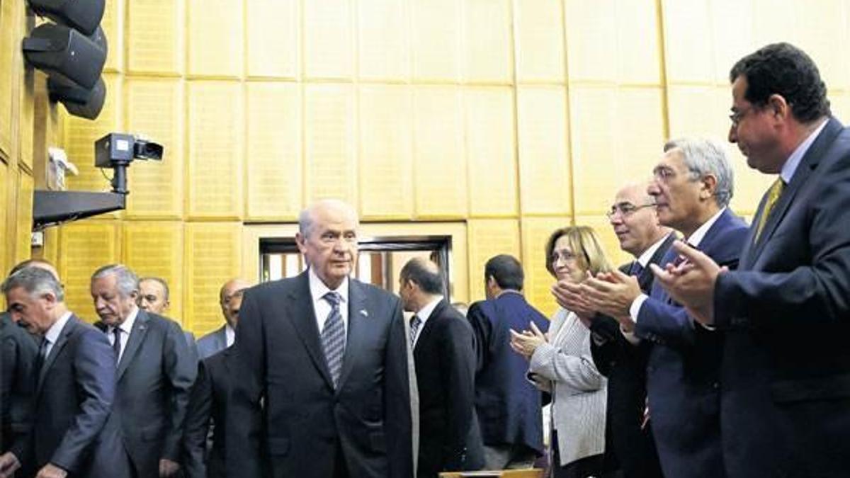 İç savaş uyarısı