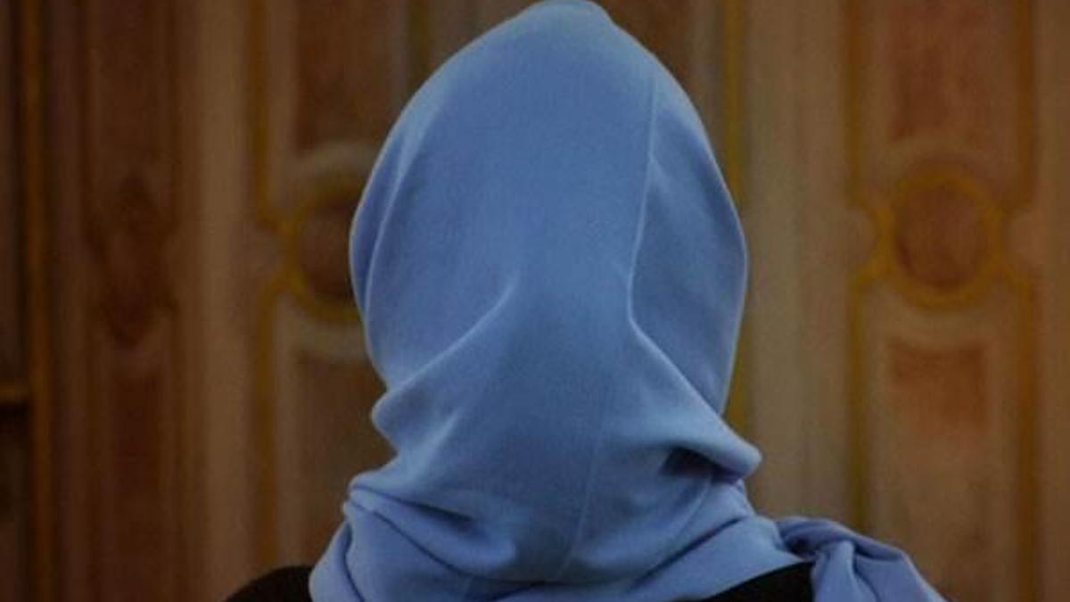 ABD'de başörtülü kadına yumurtalı saldırı