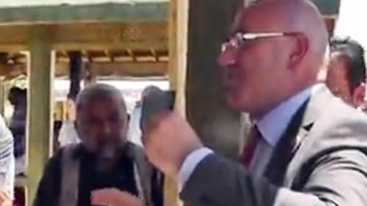 Şanlıurfa'da CHP'li vekillere tepki