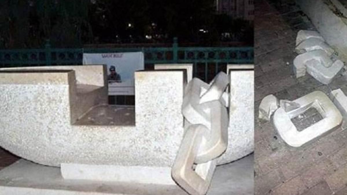 Aylan bebek anısına yapılan heykele saldırı