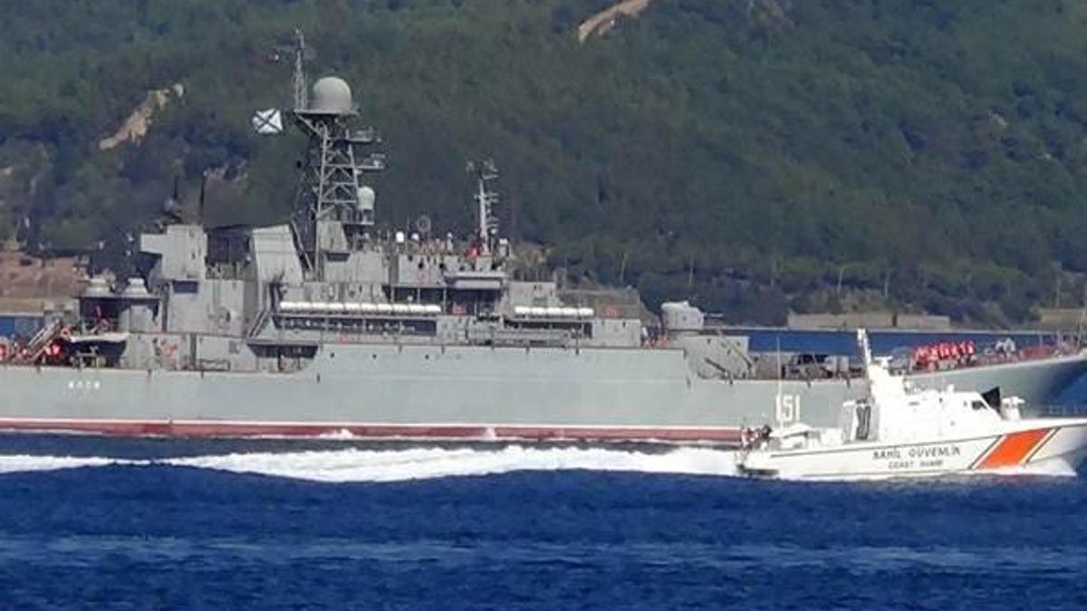 Rus savaş gemisi Marmara’ya yol aldı