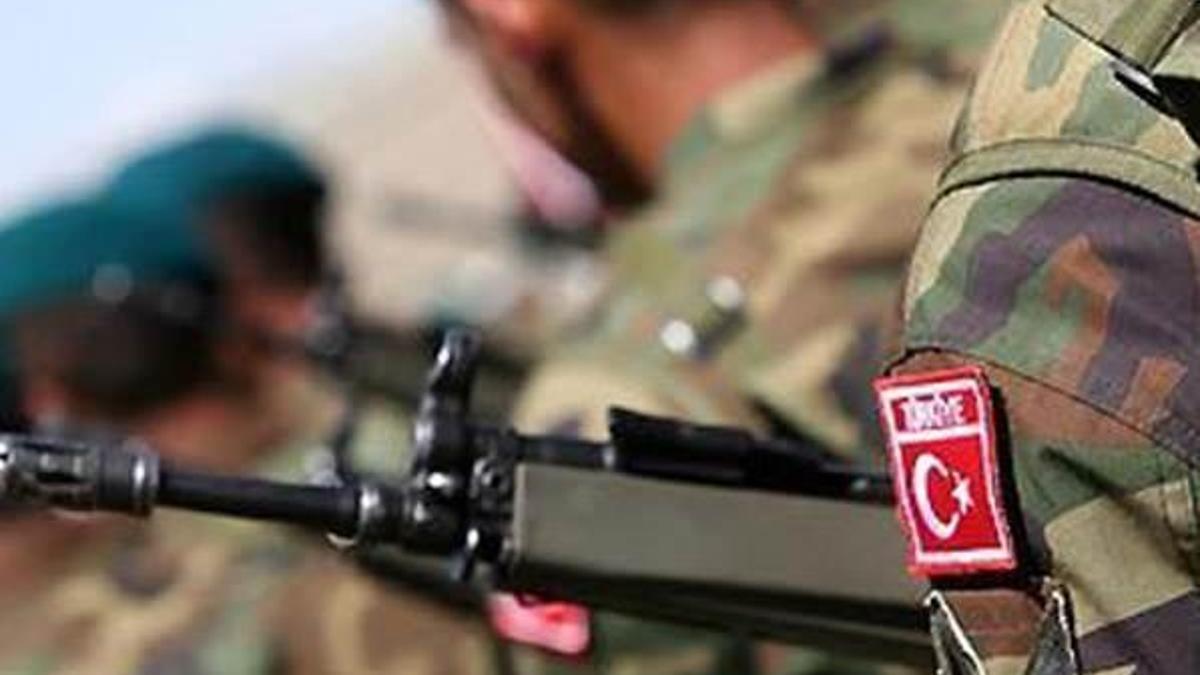 Sözleşmeli er ve erbaş başvurusu için gereken koşullar açıklandı
