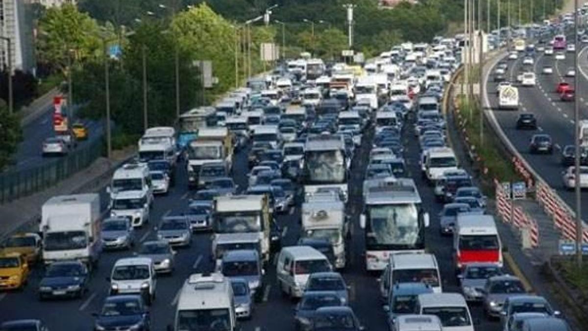 İBB trafik durumu günlük canlı takip sistemi!