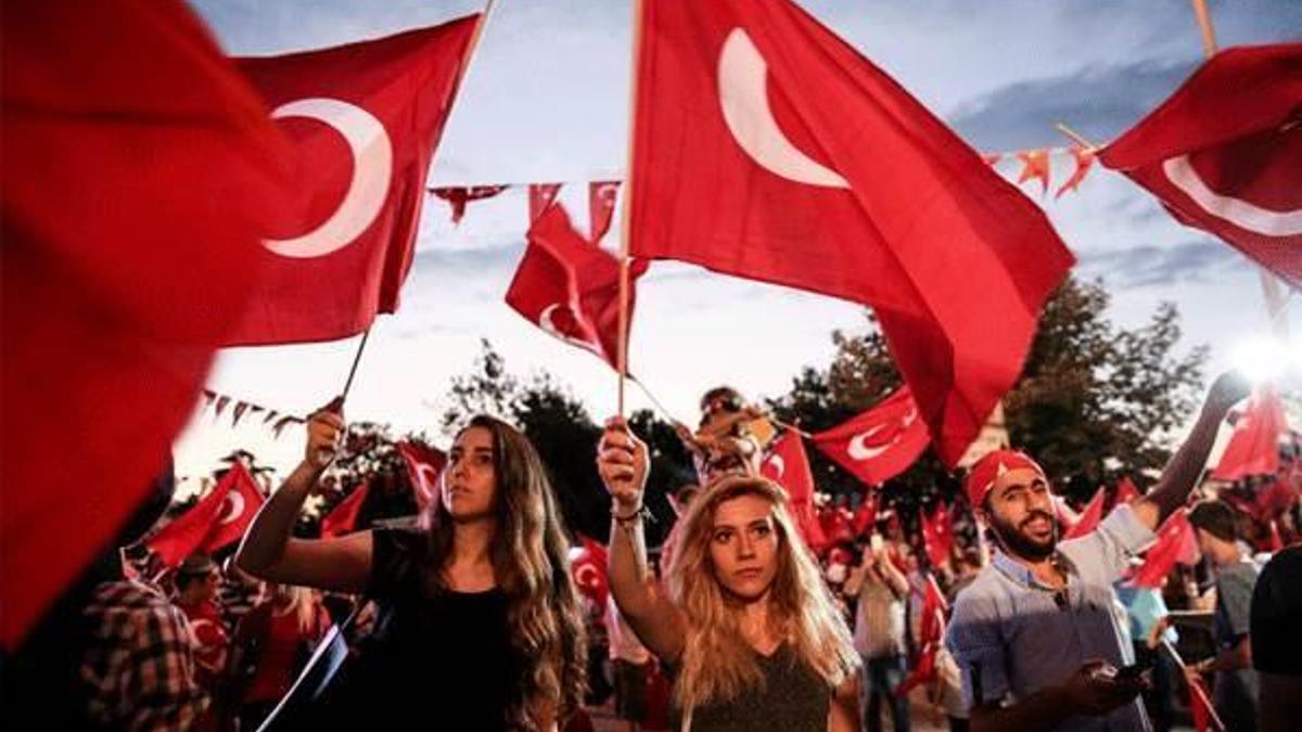 4 Partiden darbeye karşı protesto