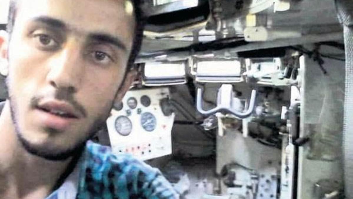 Tankı yürüten Suriyeli!