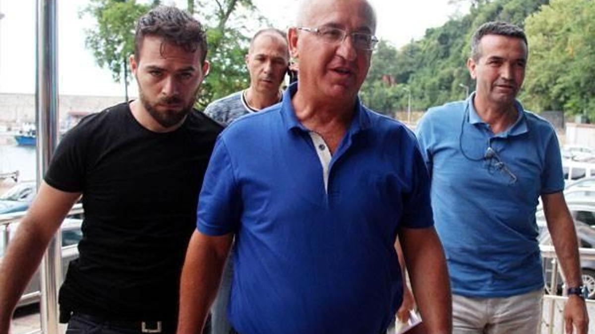 Tuğamiral Doğan ve Deniz Albay Öztürk tutuklandı