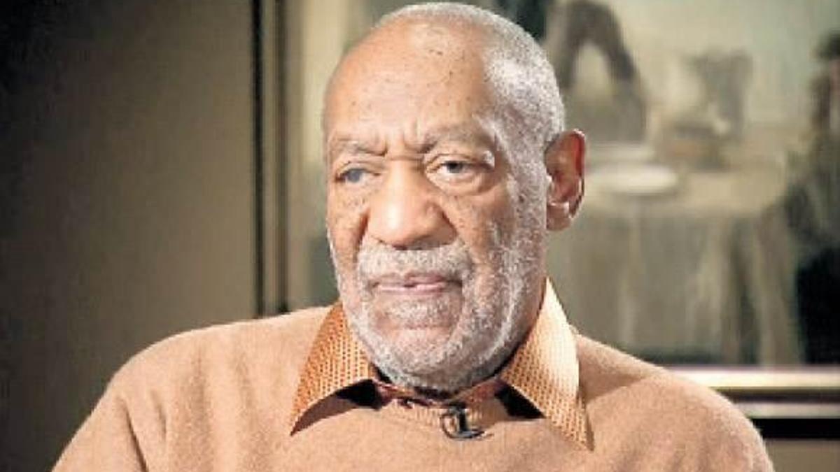 Bill Cosby kör oldu
