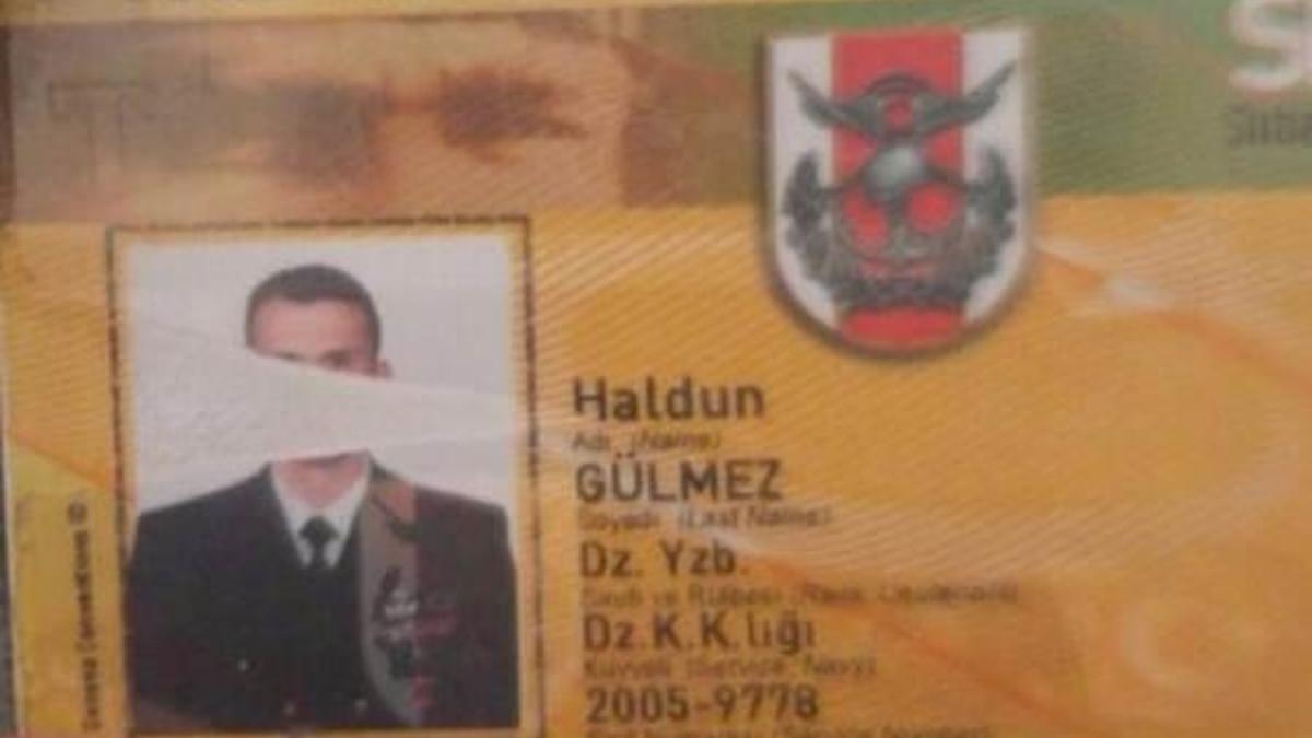 Yaralı yüzbaşının cebinden dua çıktı