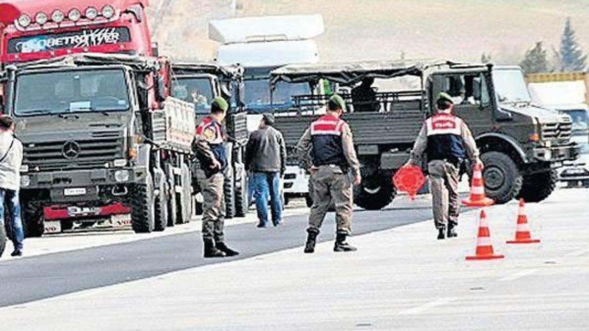 Jandarmanın imamı MİT TIR’larını anlattı