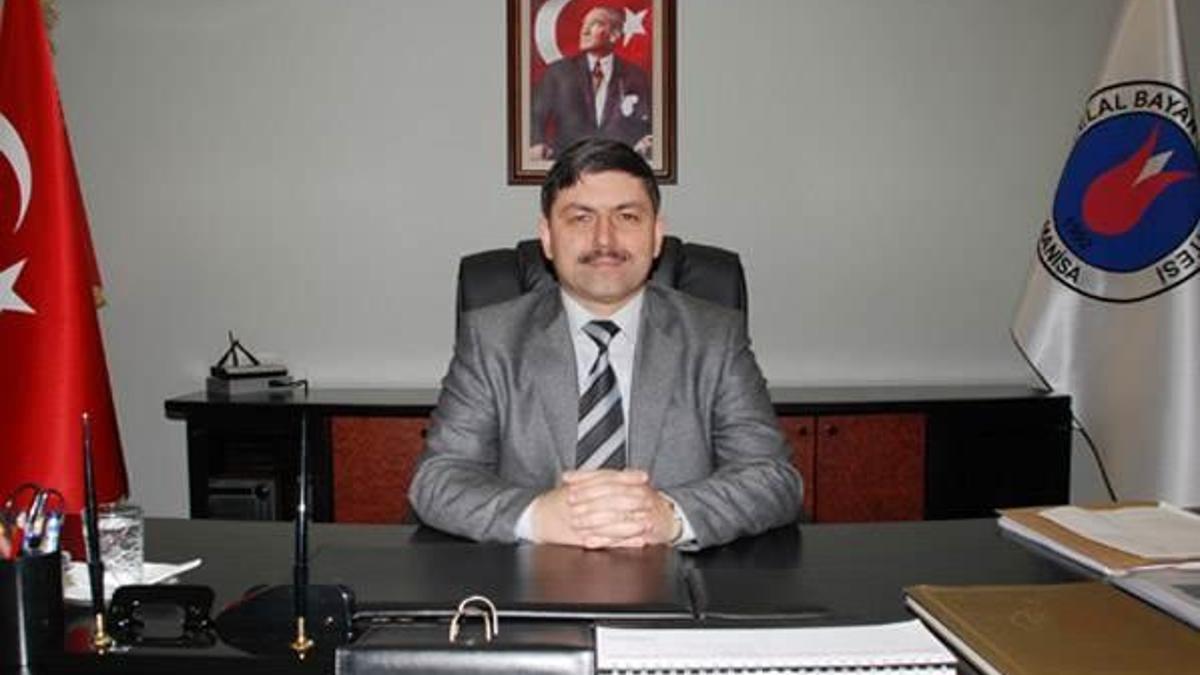 Eski rektör Mehmet Pakdemirli gözaltına alındı