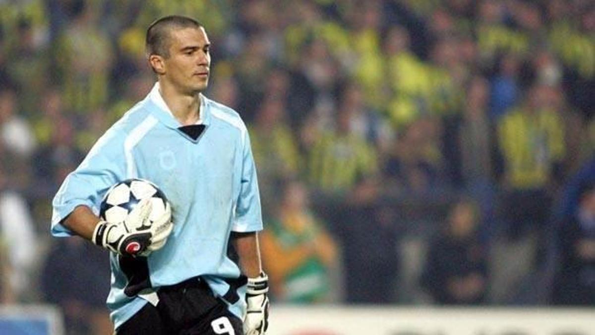 'Kadıköy Panteri' futbolu bıraktı