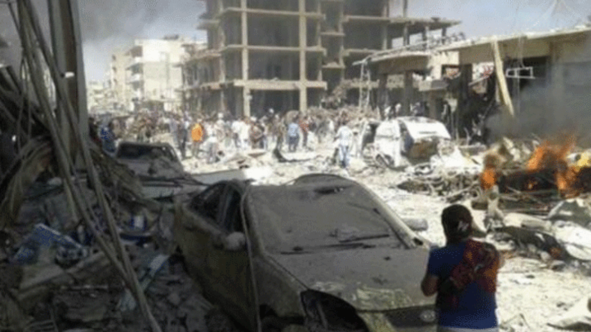 Kamışlı’da bomba yüklü kamyon patlatıldı: Çok sayıda ölü ve yaralı var