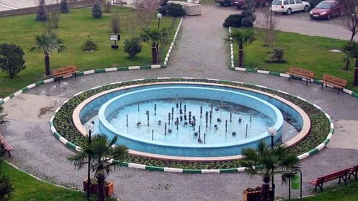 Bakan Ala devreye girdi, Ahmet Taner Kışlalı Meydanı'nın adı değişmedi