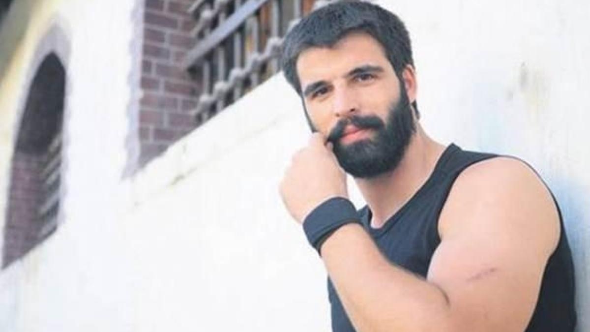 Mehmet Akif Alakurt oyunculuğu bıraktı!
