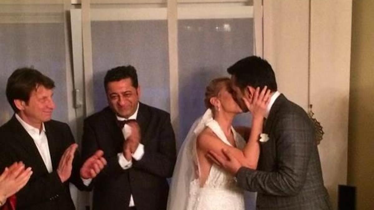 Helin Avşar ile Serhan Bora boşandı mı?