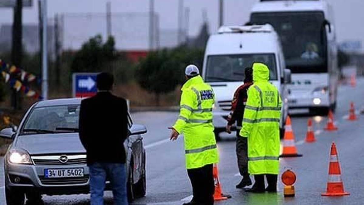 Trafik cezası nasıl öğreniliyor? Trafik borcu sorgulama sistemi