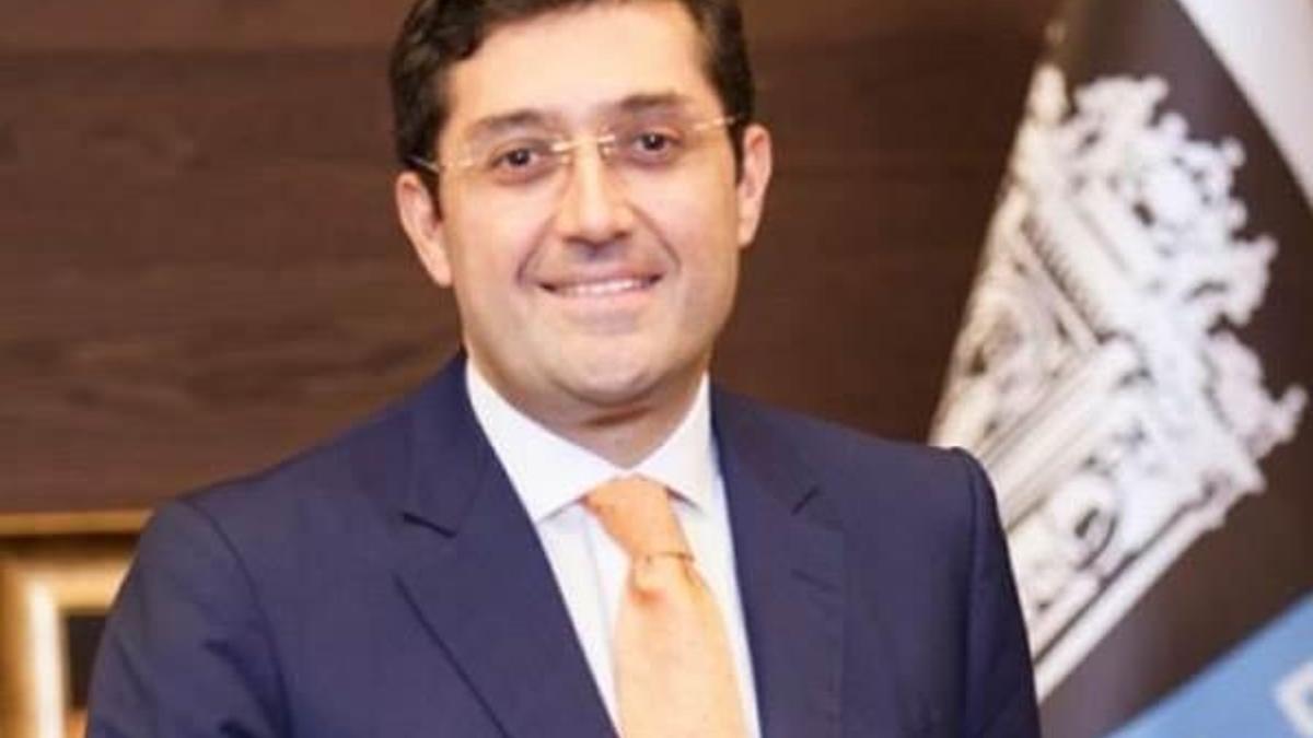 CHP'li Beşiktaş Belediye Başkan Murat Hazinedar'a yurt dışı yasağı