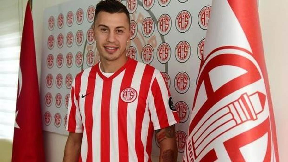 'Galatasaray beni bekletti'
