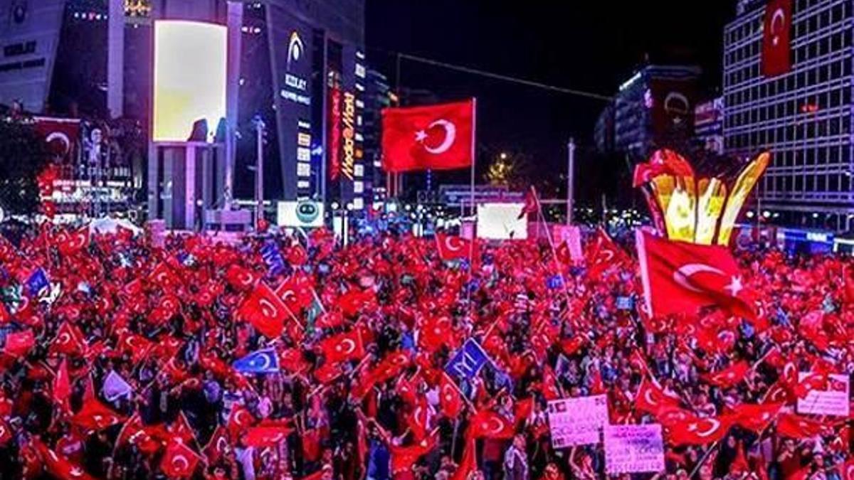 Kızılay Meydanı'nın ismi değişti