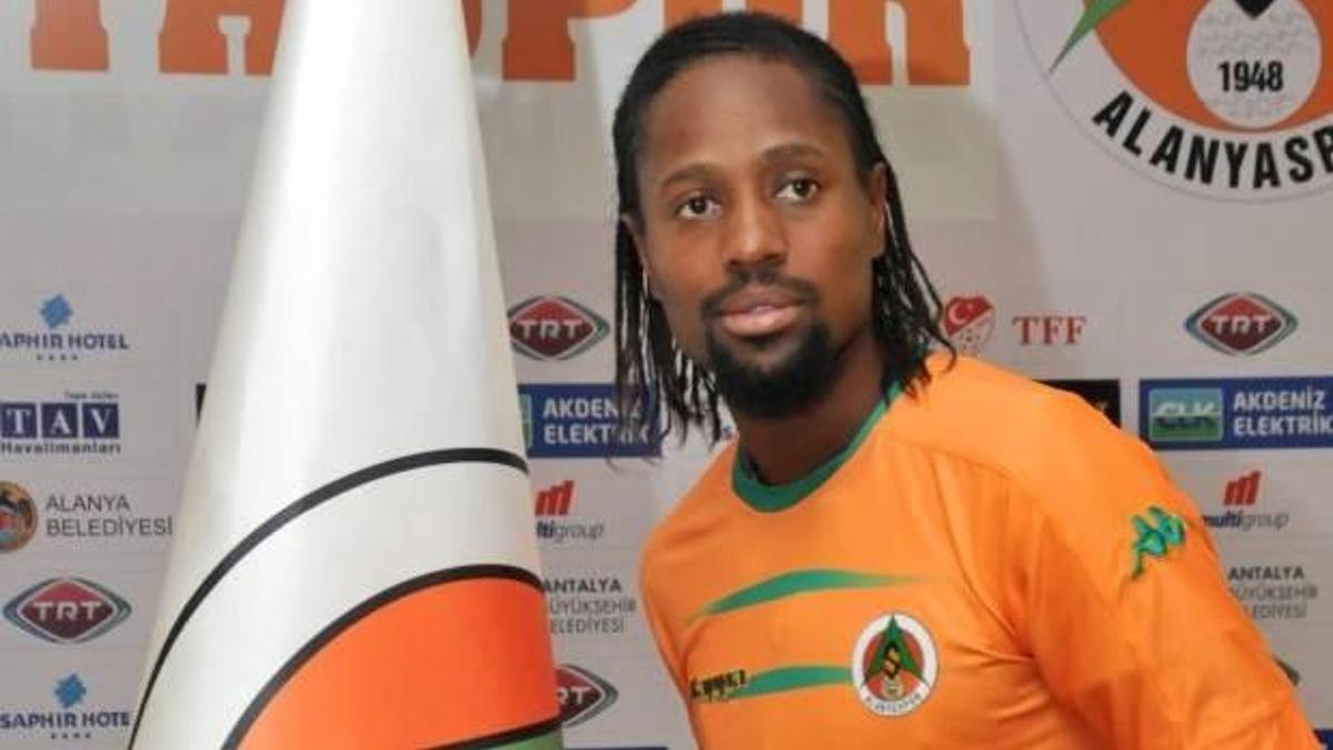 Abdoulaye Ba: Fenerbahçe'den teklif gelirse kabul etmem