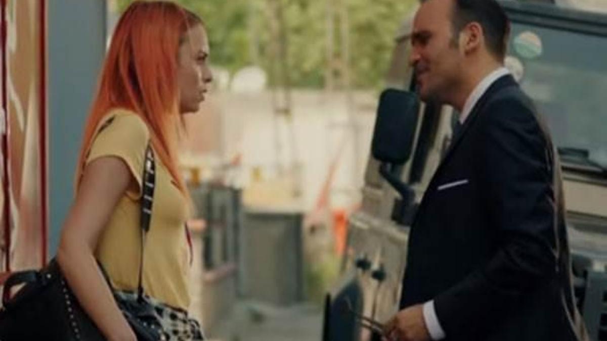 N'olur Ayrılalım yeni bölümde Ulaş, Azize ile yollarını ayırmaya çalışıyor!