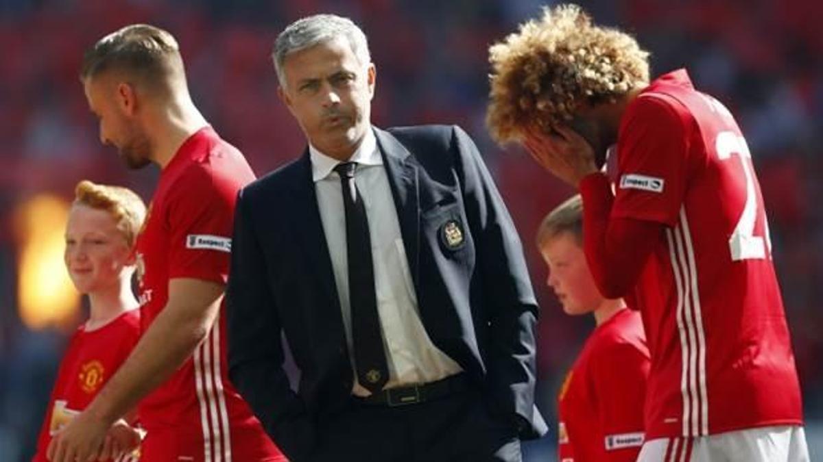 Mourinho savaşı başlattı!