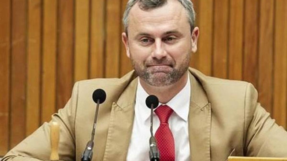 Skandal! Türklere baskılar artıyor