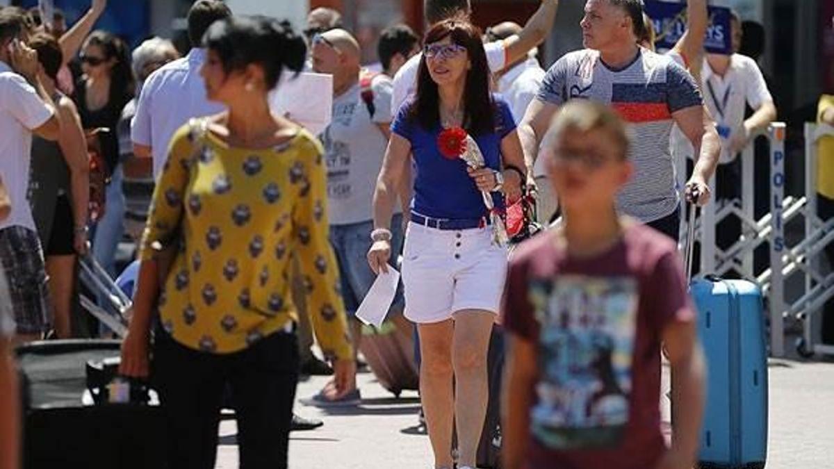 Charter uçuşları bekleniyor!