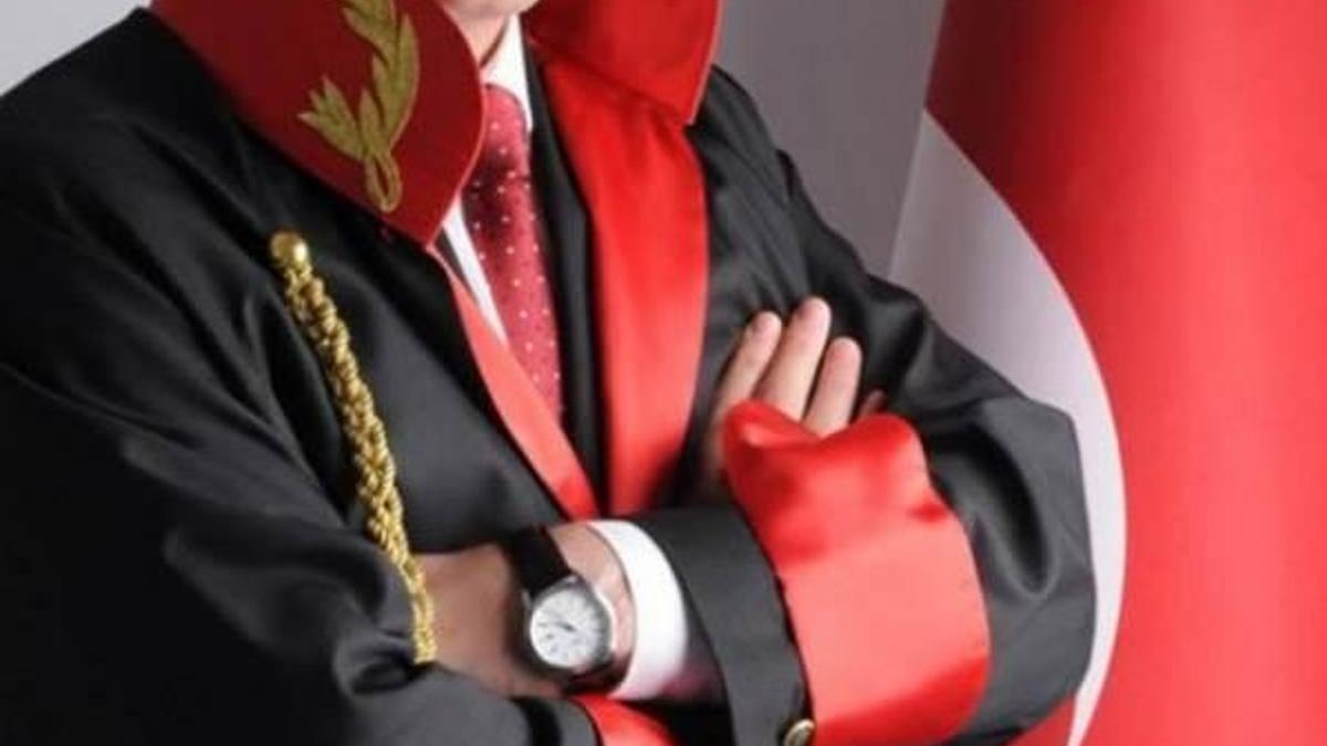 Firari Balyoz savcısı Hüseyin Kaplan teslim oldu!