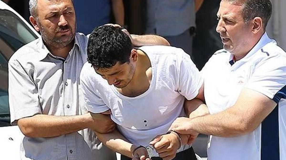 Darbeci damadın kardeşi Davutoğlu’nun koruması çıktı