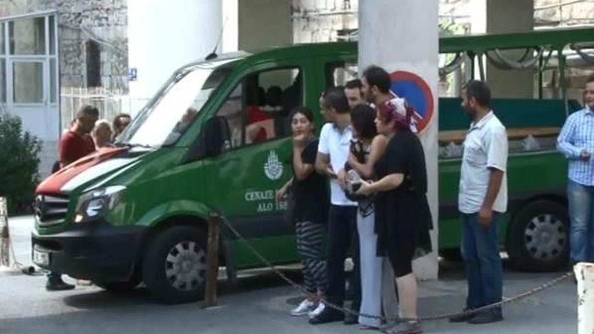 Oyuncu İsrafil Köse’nin cenazesi hastaneden alındı