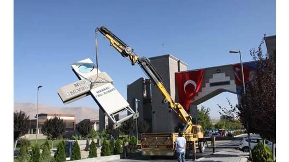 Şehidin adı üniversiteye verildi