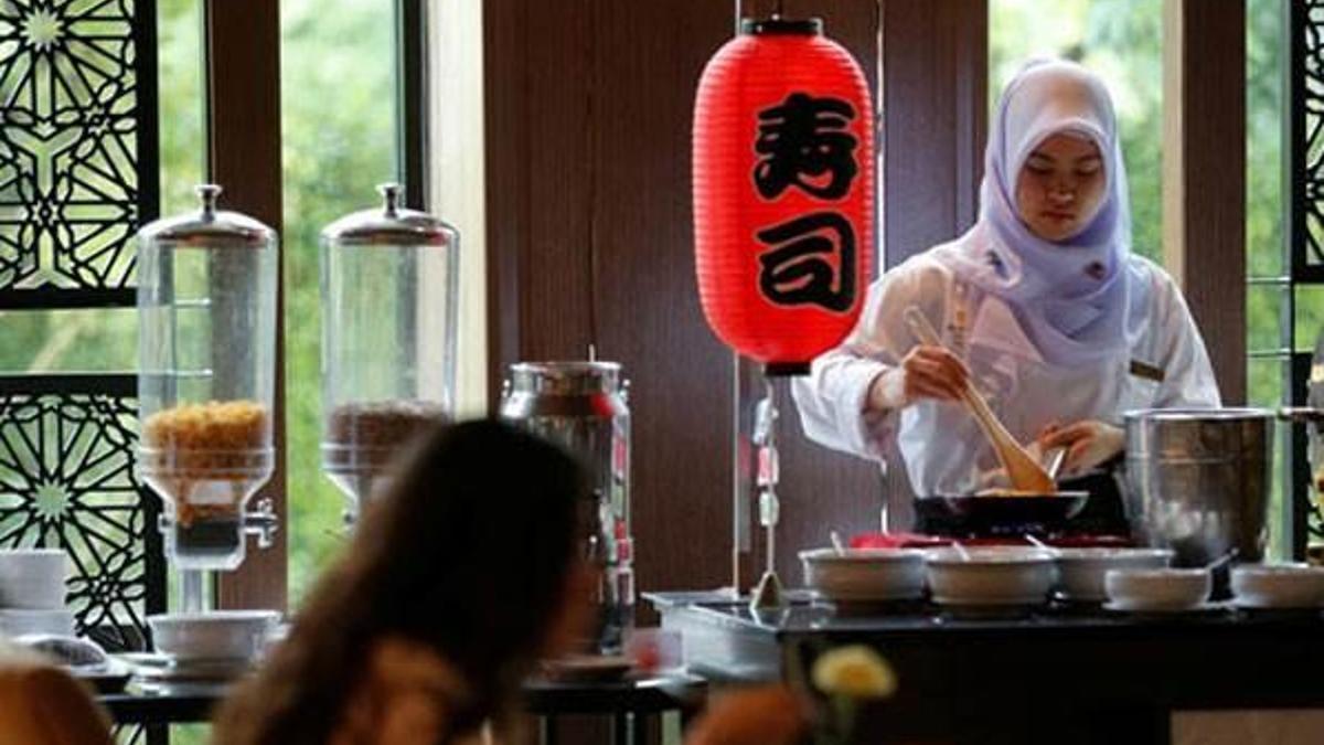 Tayland'da helal otel açıldı
