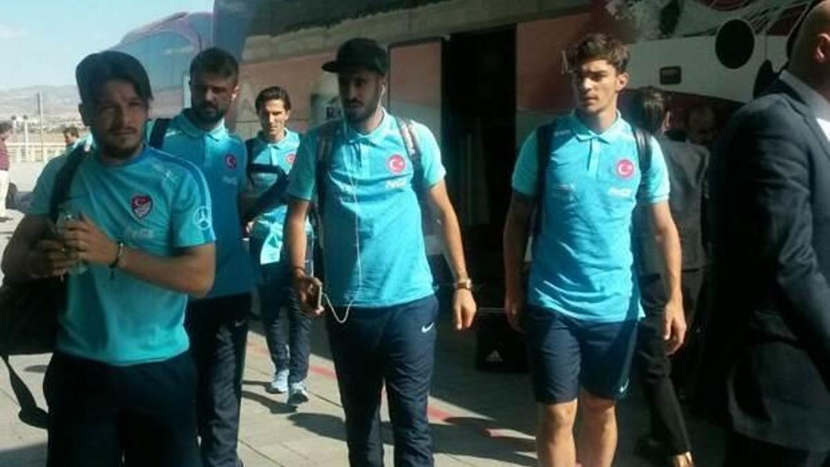 A Milli Takım kafilesi, Hırvatistan'a gitti