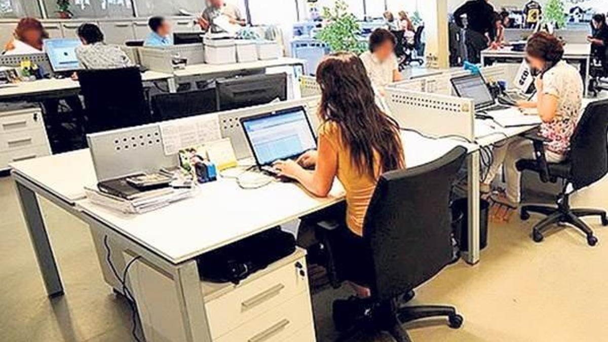 Kamuda geniş çaplı tasfiye