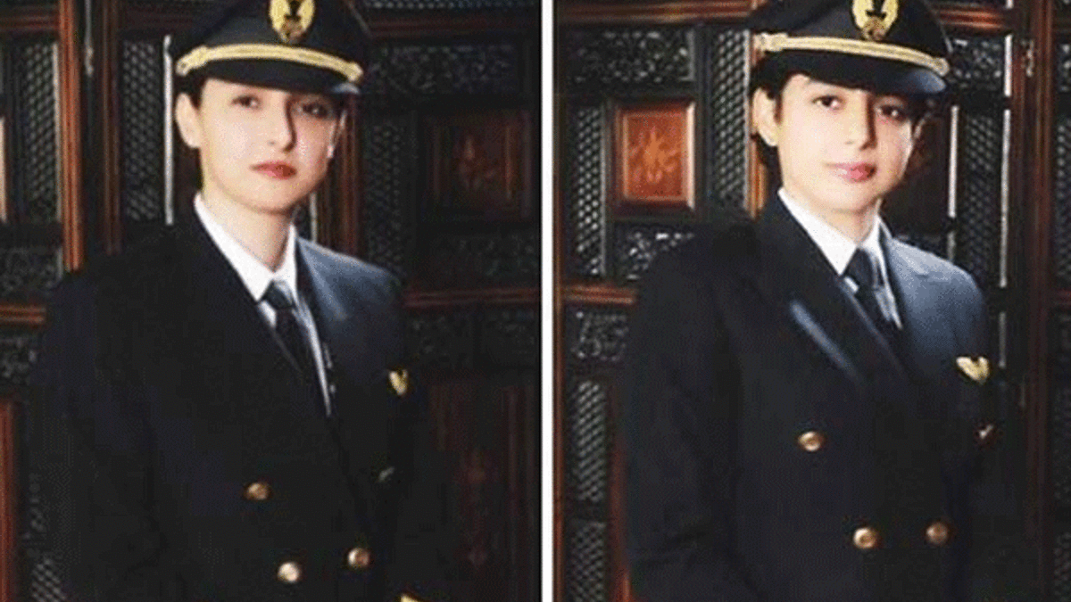 Kız kardeş pilotlar aynı kokpitte uçarak tarihe geçti