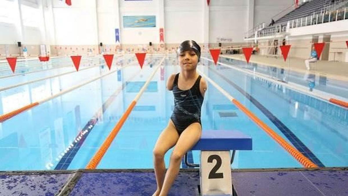 Sevilay Öztürk 13 yaşında paralimpikte