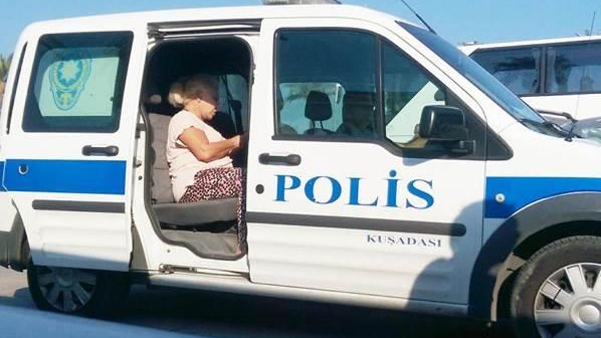 Sema Çelebi gözaltına alındı